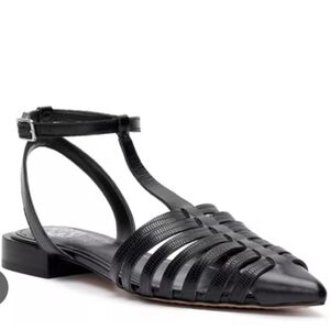 Vince Camuto Caleren Flat Strappy Pointy Toe Sandals Size Black Leather Classic